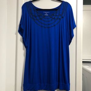 Liz Lange Tops - Liz Lange Maternity Tunic Blouse Liz Lange Tops - Liz Lange Maternity Tunic Blouse